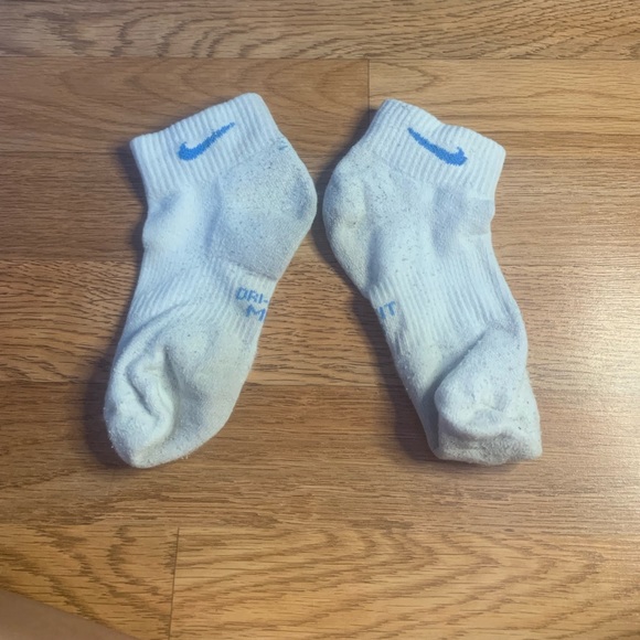 Nike Accessories 2 Pack White Nike Ankle Socks Have To Be Bought